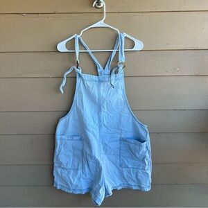 Aerie Light Wash Denim Shortalls Size XL Casual Cotton Summer